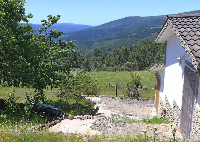 Casa Do Monte 2 * カストロ・ダイレ